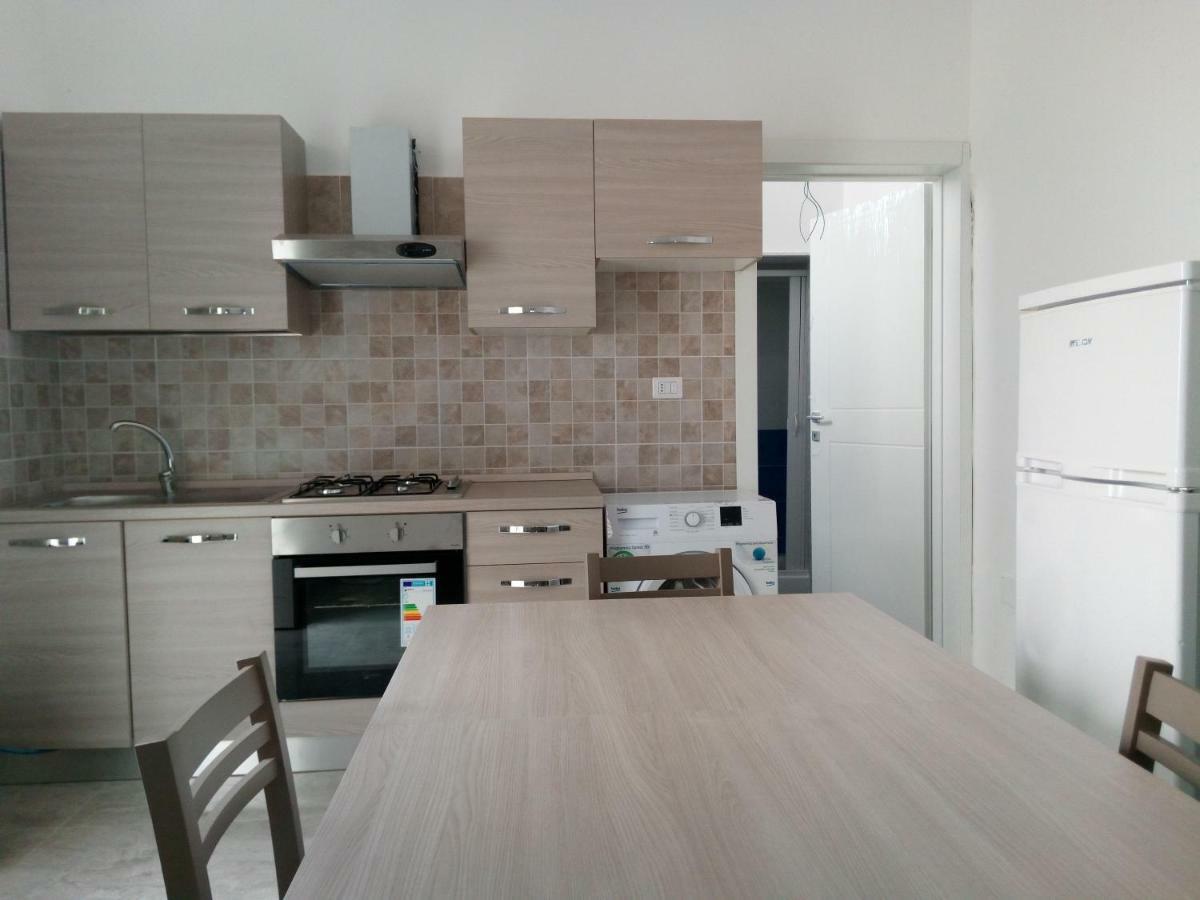 Lucy Appartement Torre Lapillo Buitenkant foto